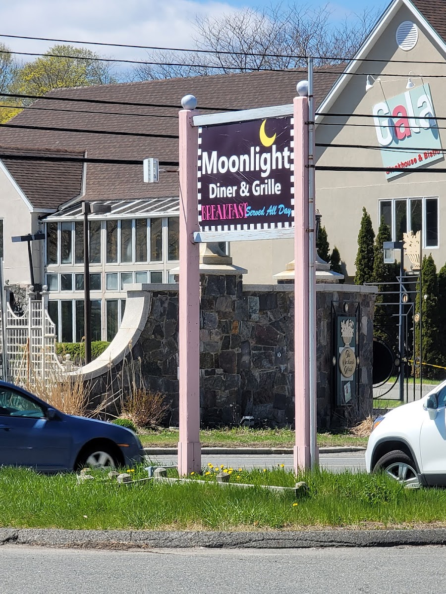 Moonlight Diner & Grille